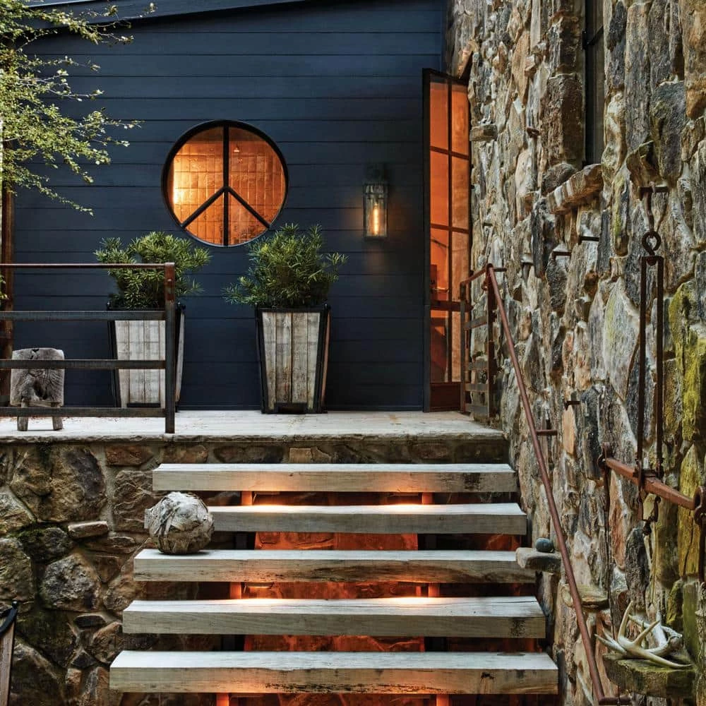 Porter Large Oil Rubbed Bronze 1-Light Outdoor Wall Lantern Sconce by HINKLEY 6 Porter Large Oil Rubbed Bronze 1-Light Outdoor Wall Lantern Sconce by HINKLEY - Image 6